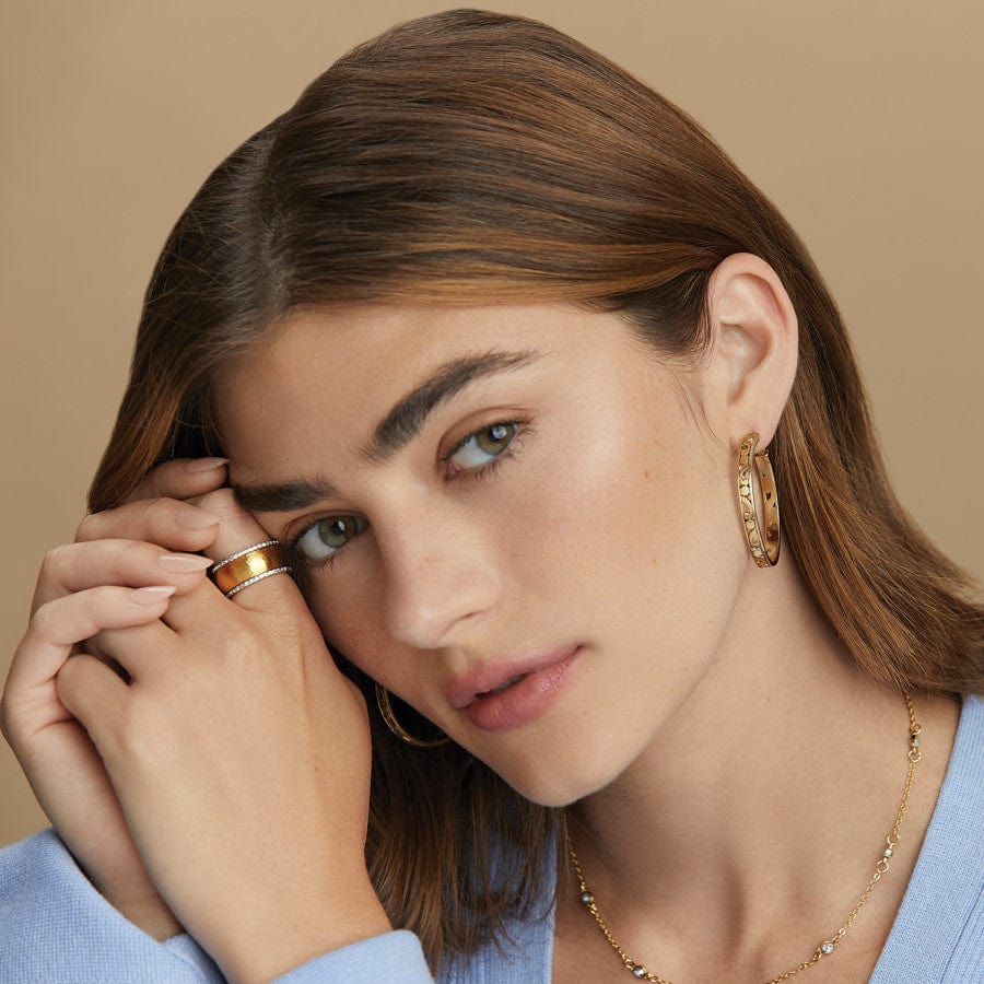 Meridian Geo Band Ring with Hand-Set Crystal | Earth-Inspired Jewelry