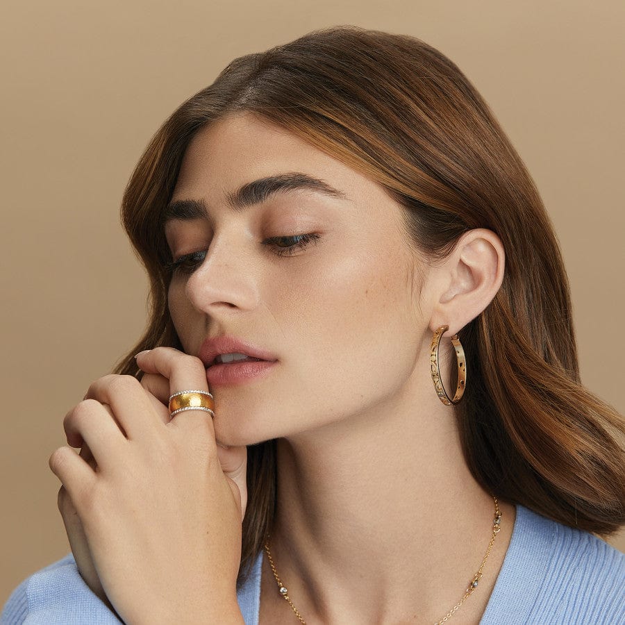 Meridian Geo Band Ring with Hand-Set Crystal | Earth-Inspired Jewelry